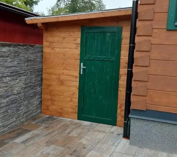 Roubenka Na Cine Villa